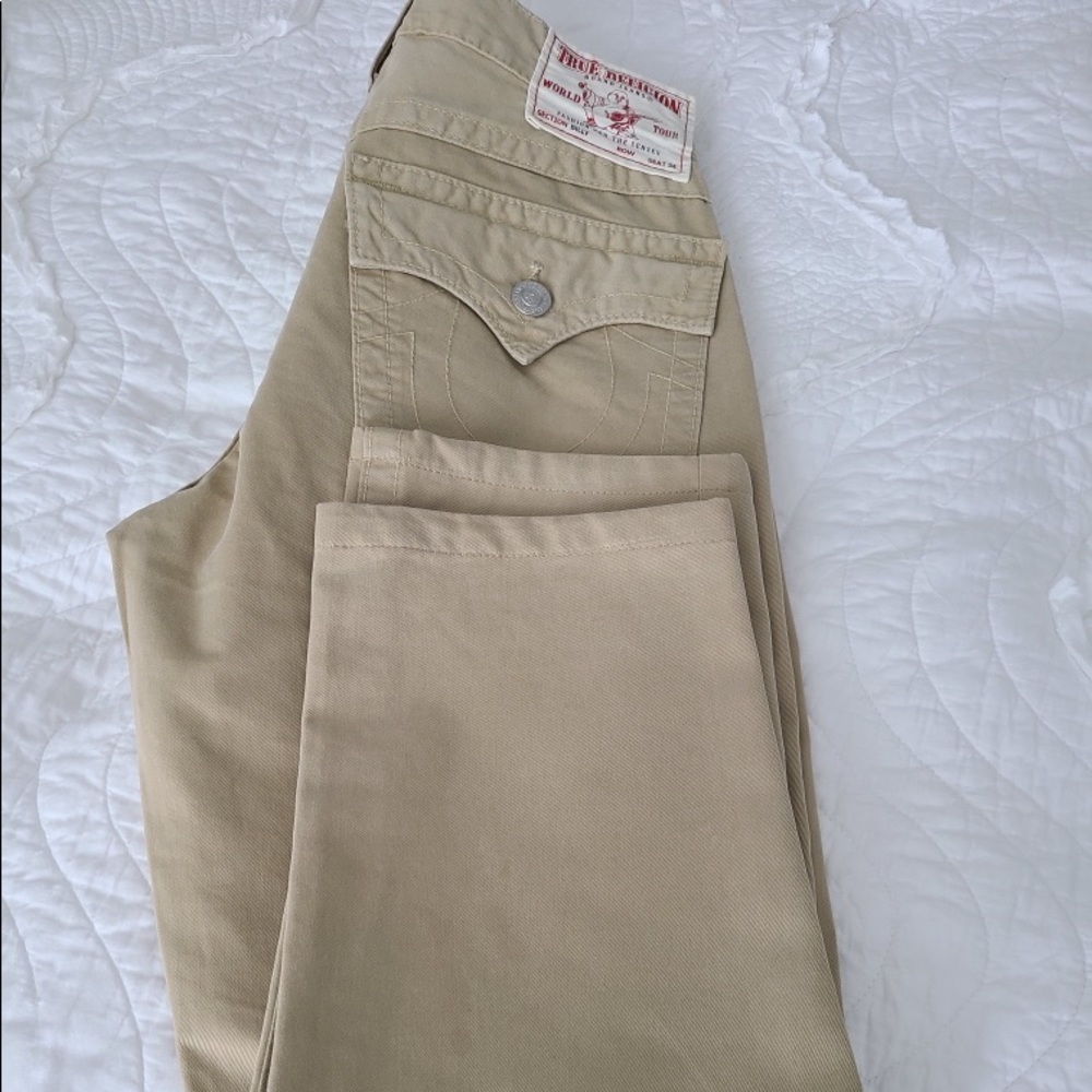 TRUE RELIGION KHAKI JEAN/PANT